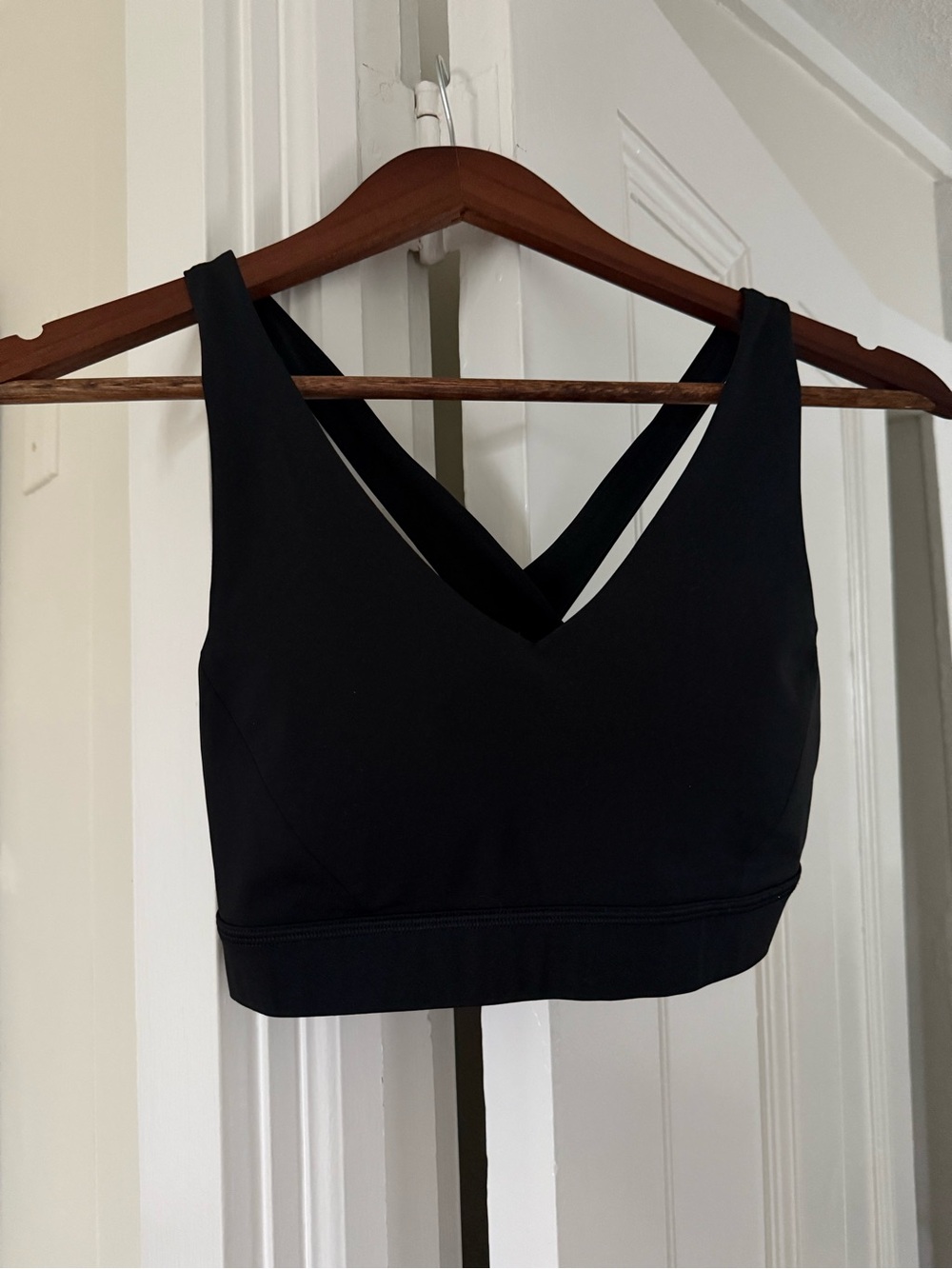 Lululemon Athletica Black Cross-Back Sports Bra